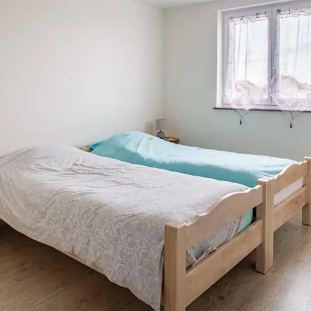 Vakantiehuis Renovated With Enclosed Garden Saint-Louis (Moselle)